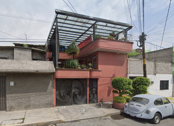 Casa en remate en Metropolitana Tercera Sección, Nezahualcóyotl, México