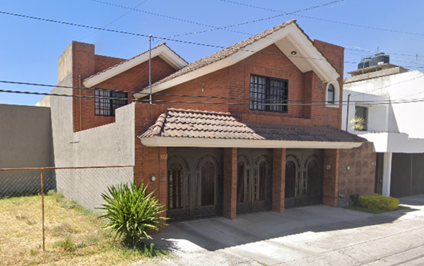 Casa en venta en Valle del Campestre, León — foto 2 de 13