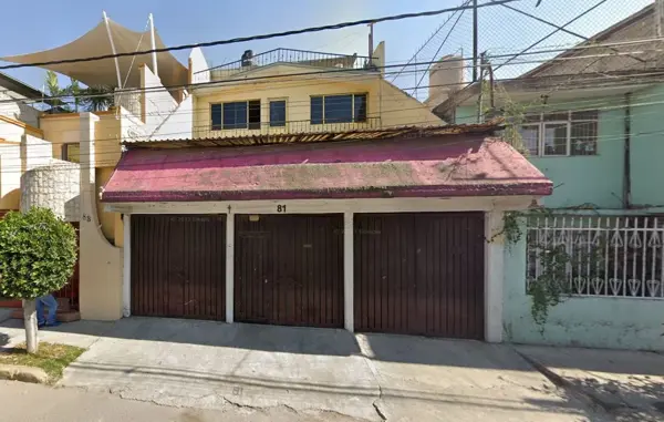 Casa en venta en Metropolitana Tercera Sección, Nezahualcóyotl, México