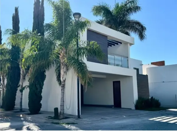 Casa en venta en Los Viñedos, Torreón — foto 2 de 23
