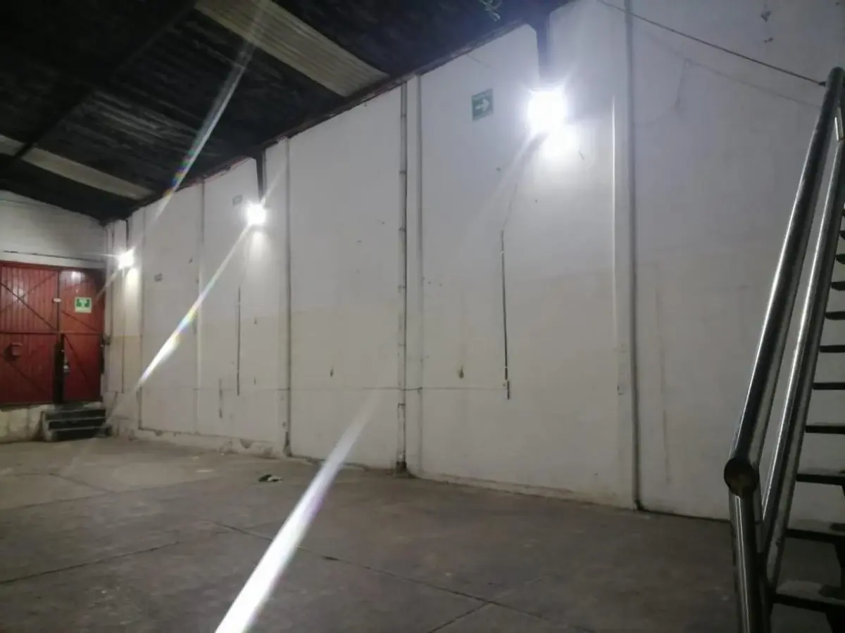 Local en renta en Ermita Zaragoza, Iztapalapa — foto 1 de 12