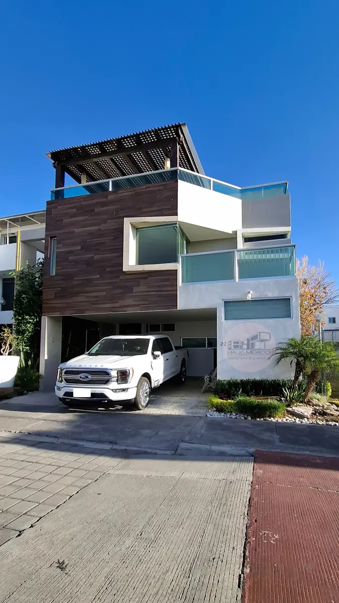 Casa en renta en Lomas de Angelópolis II, San Andrés Cholula — foto 1 de 22