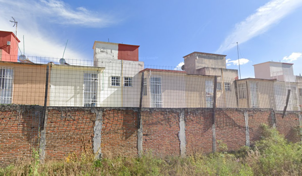 Casa en Jardines de Santa Rosa, Puebla, Puebla