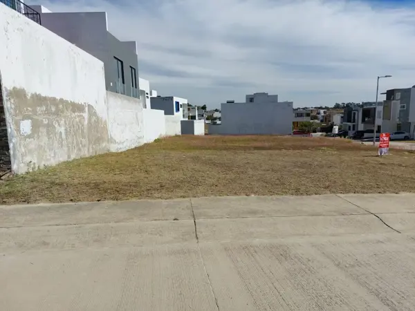 Terreno en venta en Valle Imperial, Zapopan — foto 3 de 3