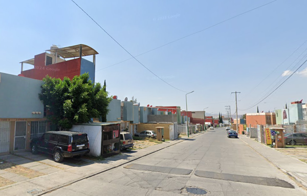 Casa en Los Héroes de Puebla, Puebla, Puebla