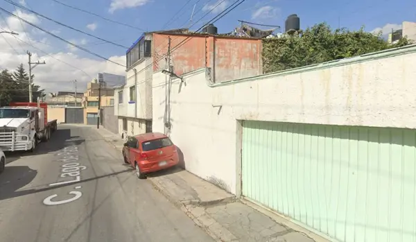 Casa en venta en Plazas de San Buenaventura, Toluca — foto 2 de 10