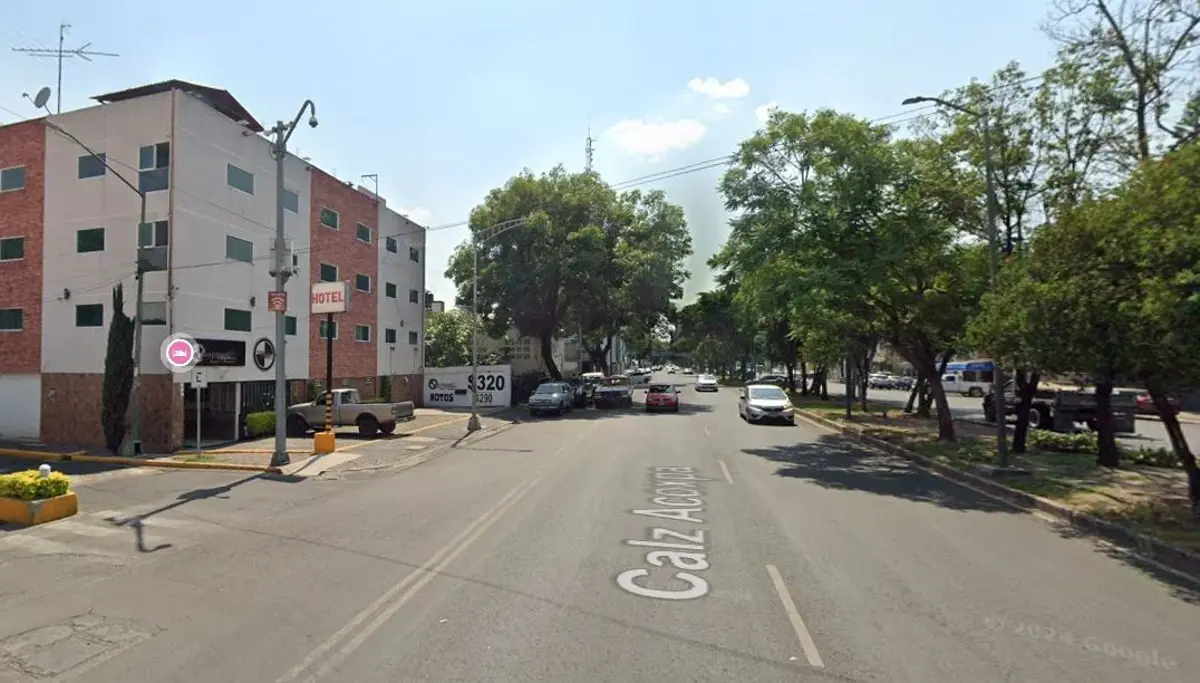 Casa en venta en Residencial Villa Coapa, Tlalpan — foto 1 de 23