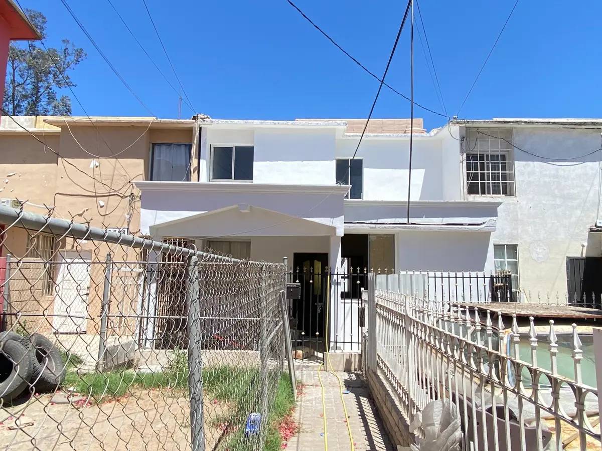 Casa en venta en Justo Sierra, Mexicali — foto 1 de 13