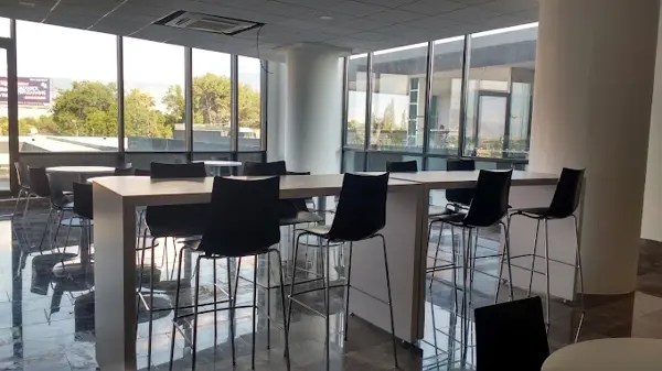 Oficina en renta en Venustiano Carranza, Saltillo — foto 3 de 8