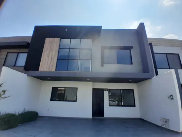Casa en venta en Lomas de Angelópolis, San Andrés Cholula, Puebla Casa en venta en Lomas de Angelópolis, San Andrés Cholula, Puebla