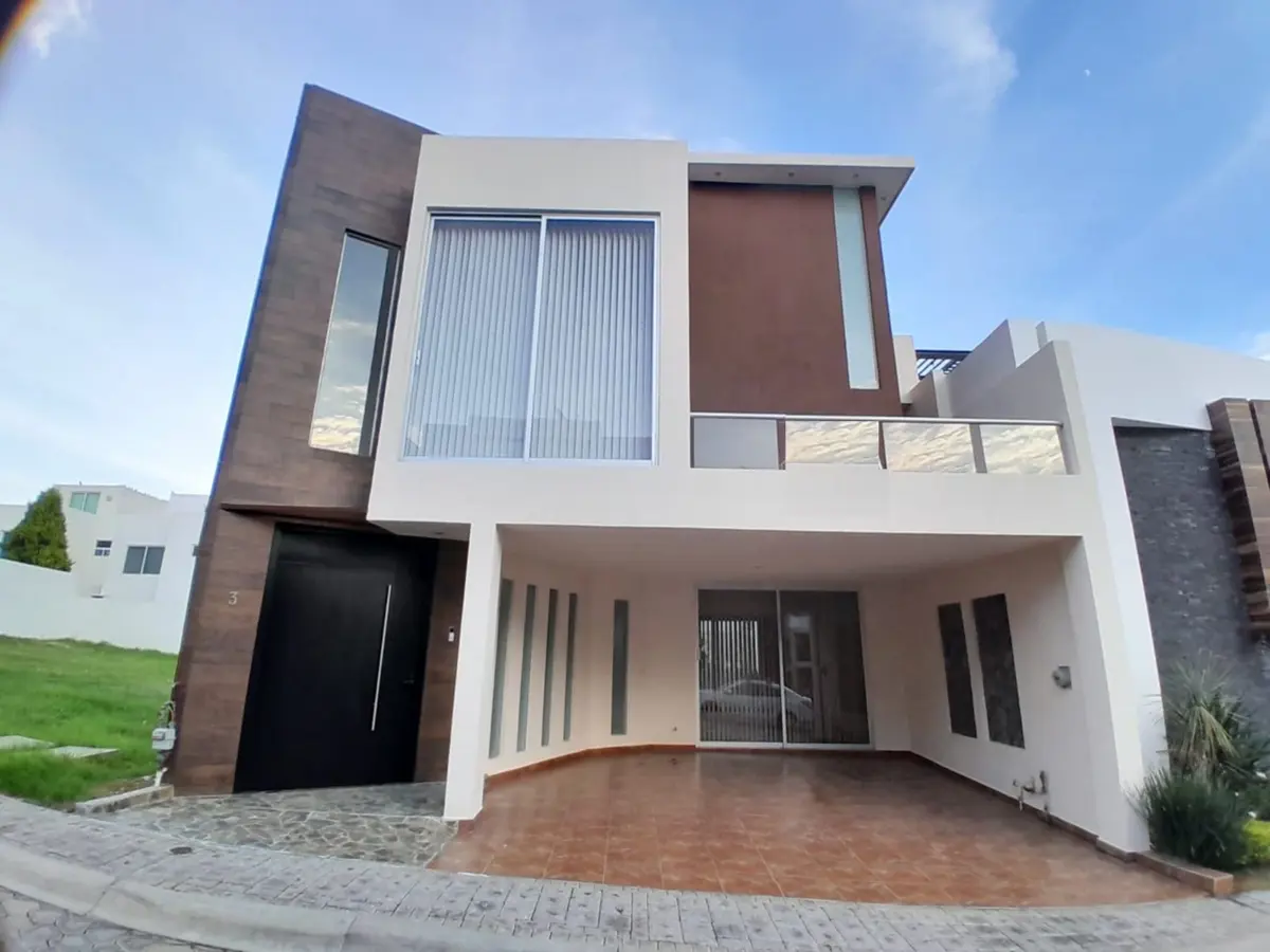 Casa en venta en Lomas de Angelópolis, San Andrés Cholula — foto 1 de 27