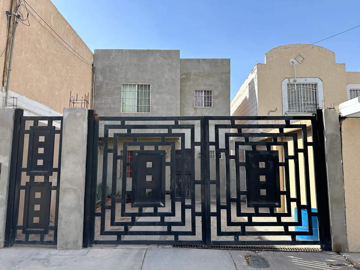 Casa en venta en Villa del Rey Tercera Etapa, Mexicali — foto 1 de 7
