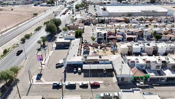Local en renta en El Lienzo, Mexicali — foto 3 de 12