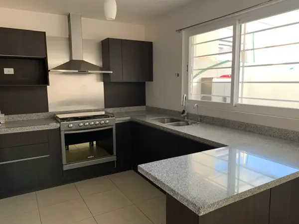 Casa en venta en Paseos del Bosque, Corregidora — foto 2 de 18