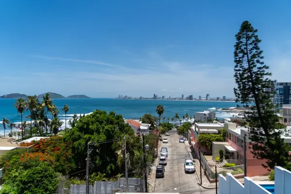 Casa en venta en Balcones de Loma Linda, Mazatlán — foto 2 de 48