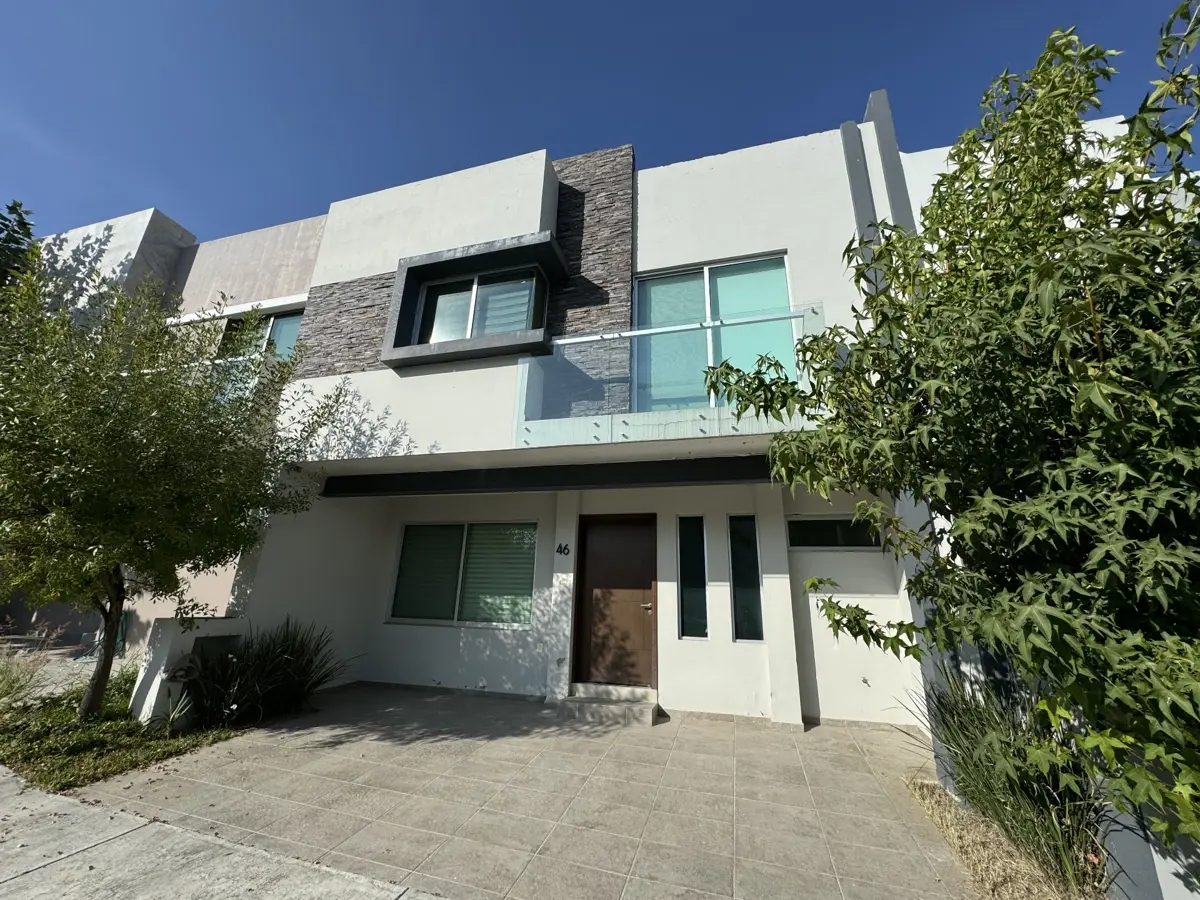 Casa en venta en Valle Imperial, Zapopan — foto 1 de 23