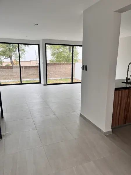 Casa en renta en Tercera Sección de Santa Clara Ocoyucan, Ocoyucan — foto 2 de 14