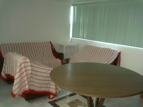 Departamento en renta en Villas de Irapuato, Irapuato — foto 2 de 9