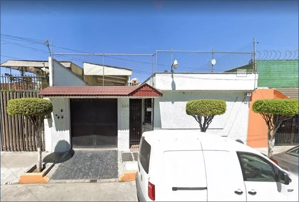 Casa en venta en Villa Gustavo A. Madero, Gustavo A. Madero — foto 1 de 15