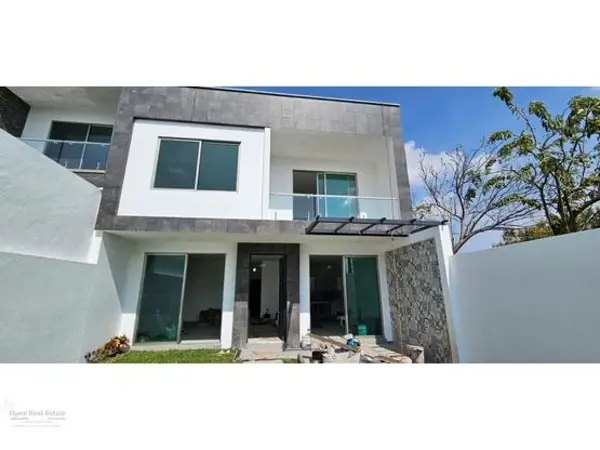 Casa en venta en Burgos Bugambilias, Temixco — foto 2 de 31