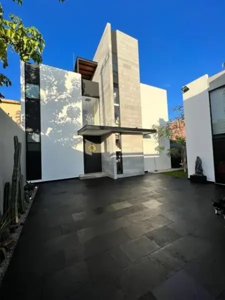 Casa en venta en Los Bosques, Jiutepec — foto 2 de 21