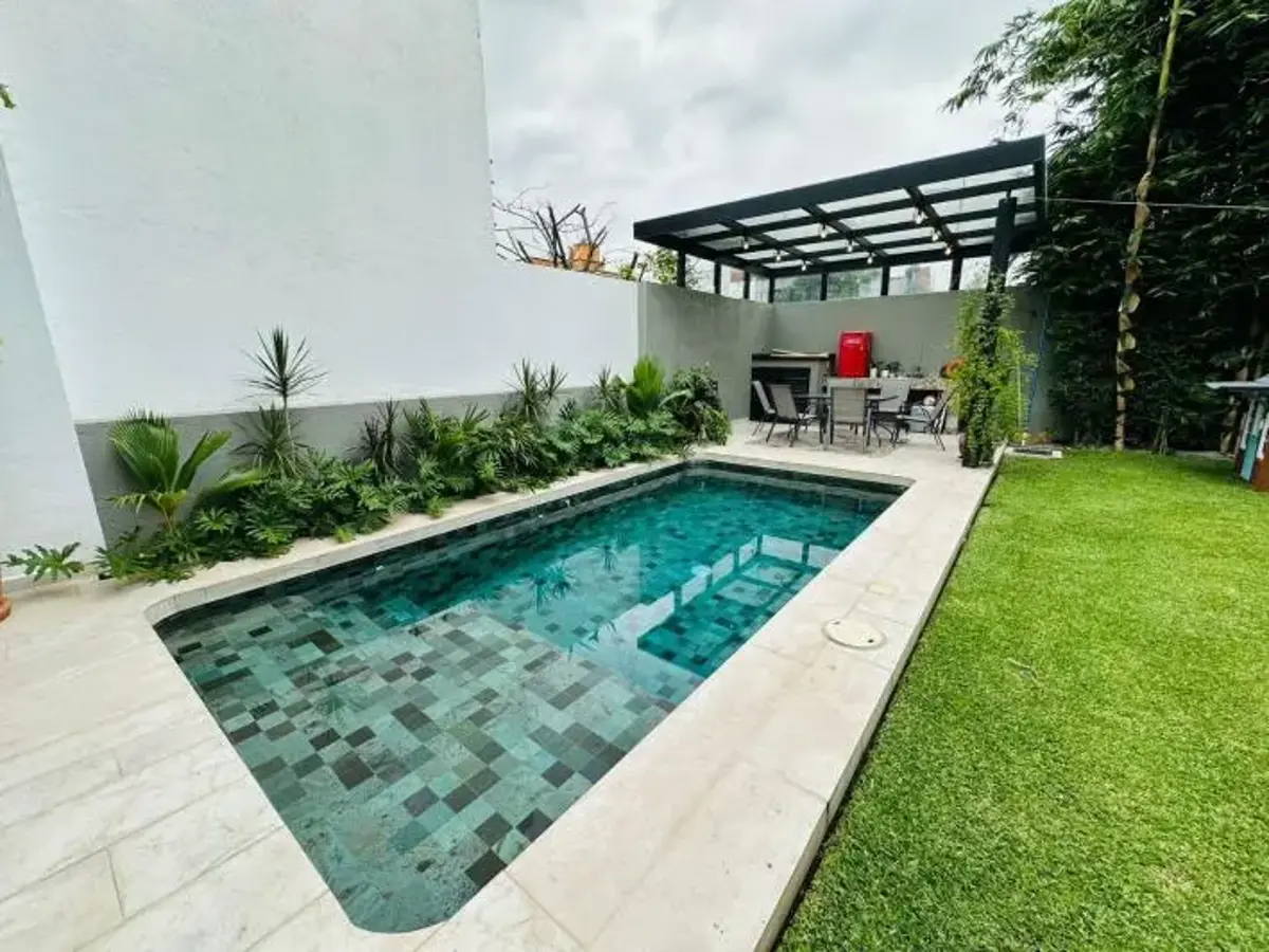 Casa en venta en Los Bosques, Jiutepec — foto 1 de 21