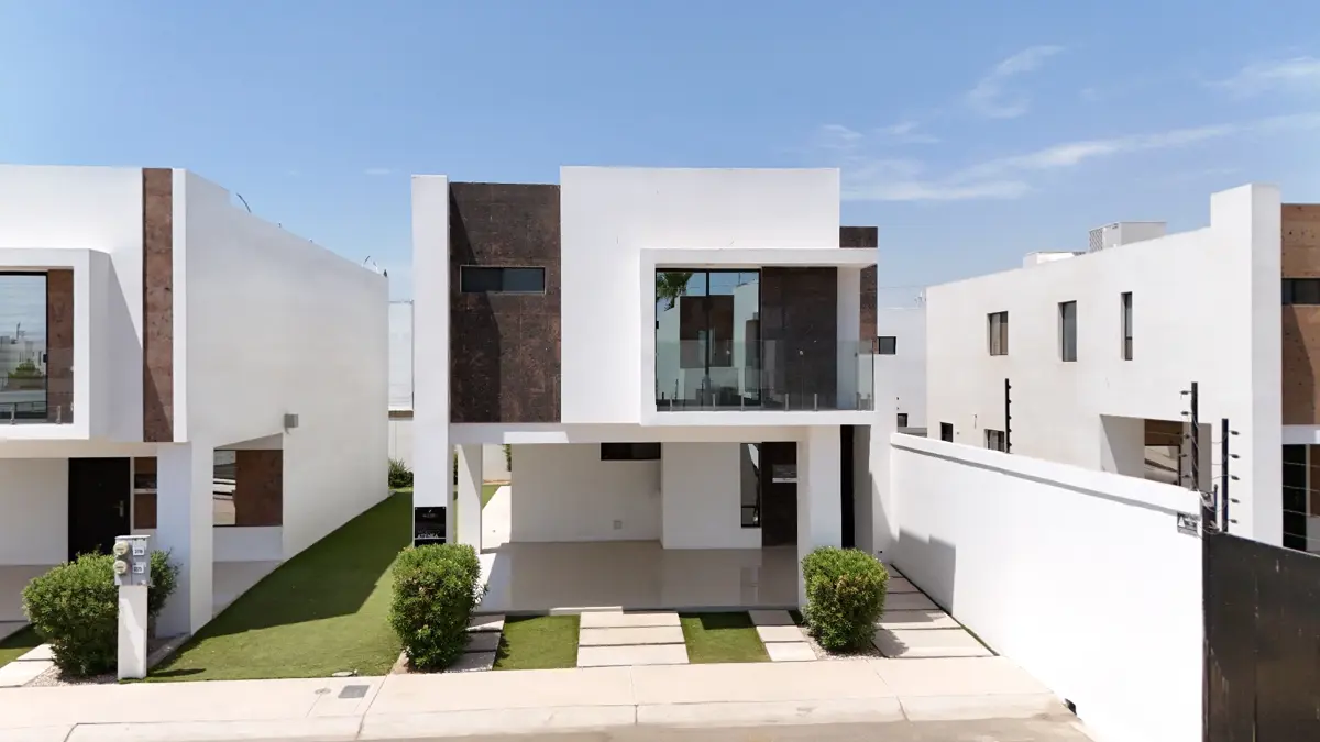 Casa en venta en Altaria Residencial, Mexicali — foto 1 de 17