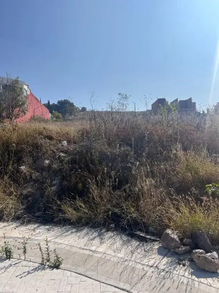 Terreno en venta en Vista Real y Country Club, Corregidora — foto 2 de 4