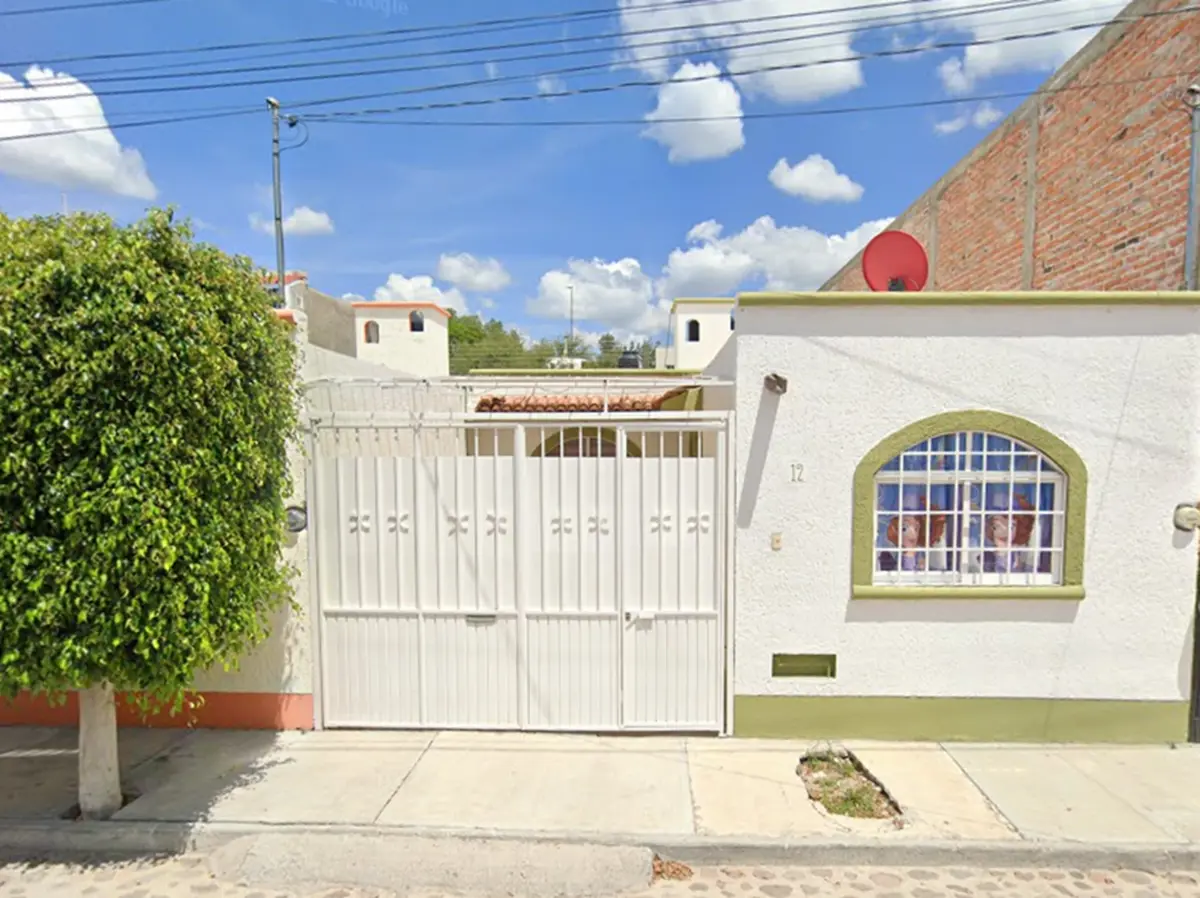 Casa en venta en Granjas Banthi, San Juan del Río — foto 1 de 11