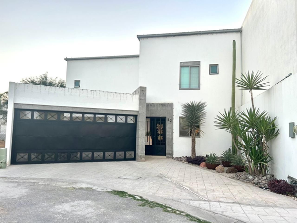 Casa en venta en Rincón las Trojes, Torreón — foto 2 de 31