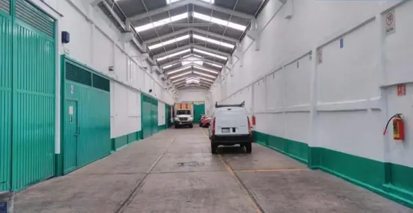 Nave en renta en Agrícola Pantitlán, Iztacalco — foto 3 de 8