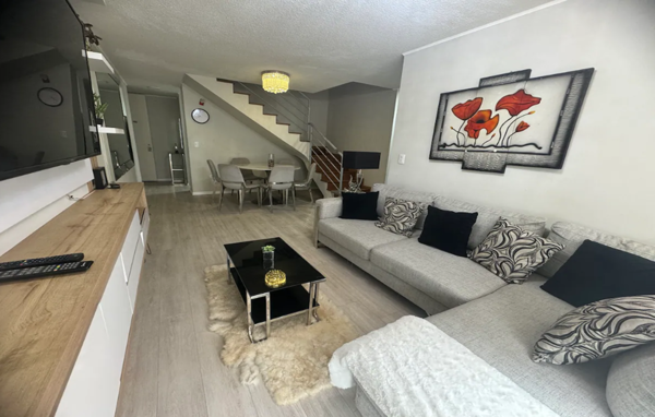 Casa en venta en Residencial Victoria, Zapopan — foto 2 de 10