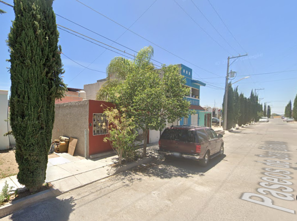 Casa en venta en Paseos de la Providencia, San Francisco de los Romo — foto 3 de 11