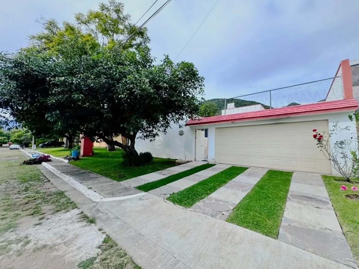 Casa en venta en La Floresta, Chapala — foto 1 de 17