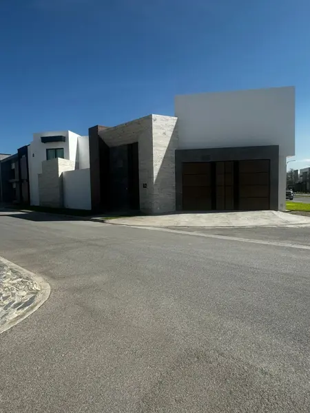 Casa en venta en Hacienda del Rosario, Torreón — foto 2 de 28