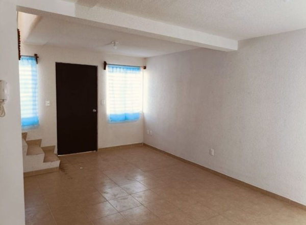 Casa en venta en Real Granada, Tecámac — foto 2 de 11