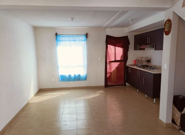 Casa en venta en Real Granada, Tecámac — foto 3 de 11