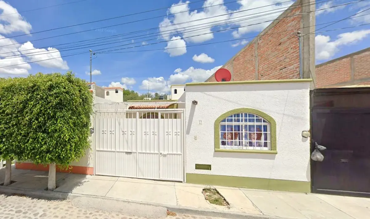Casa en venta en Granjas Banthi, San Juan del Río — foto 1 de 10