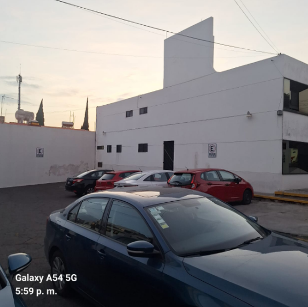 Edificio en renta en Prados Agua Azul, Puebla — foto 2 de 9