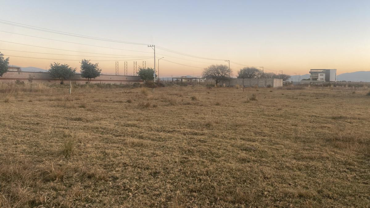 Terreno en venta en San Miguel Totocuitlapilco, Metepec — foto 1 de 3