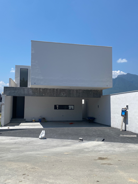 Casa en Altares Residencial, Santiago, Nuevo León