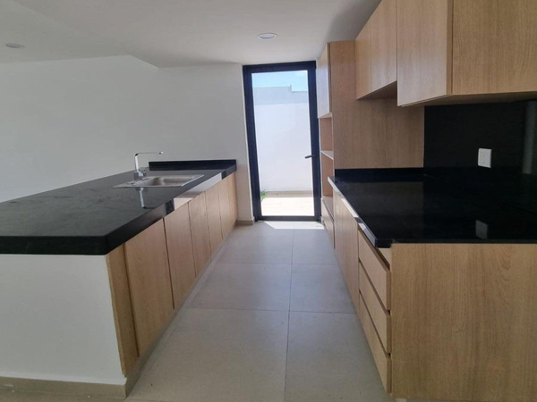 Casa en venta en Lomas de la Rioja, Alvarado — foto 3 de 13
