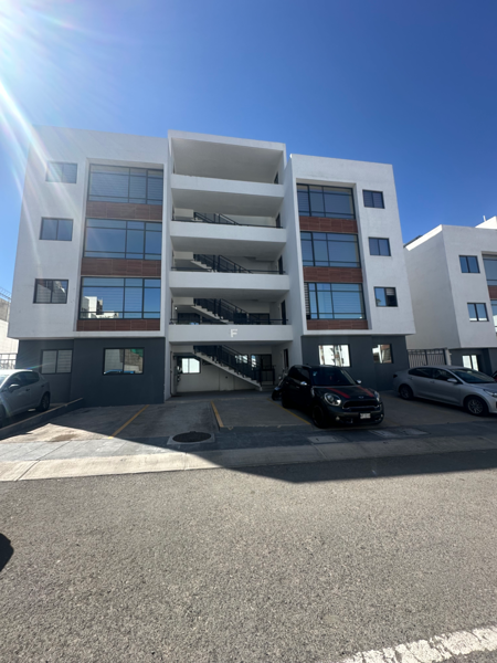 Departamento en Claustros del Campestre, Querétaro, Querétaro