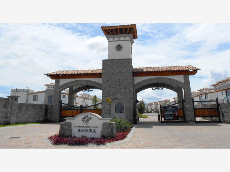 Terreno en venta en Condado del Valle, Metepec — foto 1 de 4