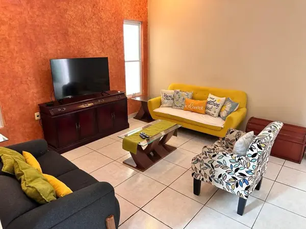 Casa en renta en Las Lomas Residencial, Alvarado — foto 2 de 20