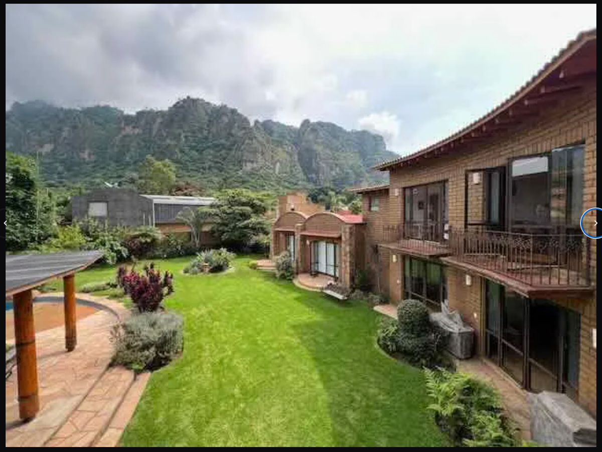 Casa en venta en Tepotzotlán Centro, Tepotzotlán — foto 1 de 24