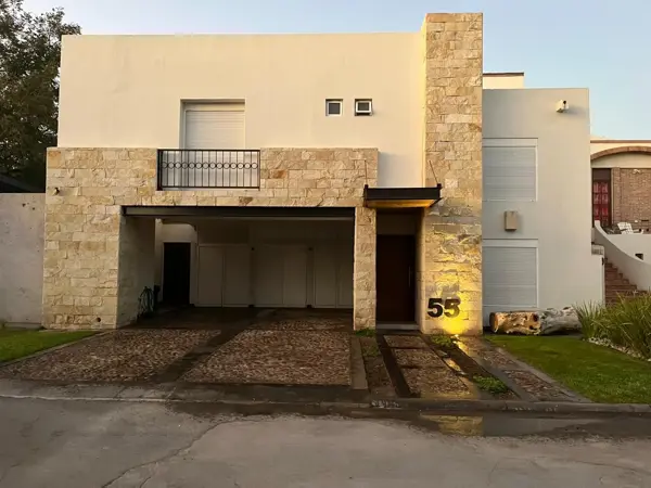 Casa en venta en Las Trojes, Torreón, Coahuila de Zaragoza Casa en venta en Las Trojes, Torreón, Coahuila de Zaragoza