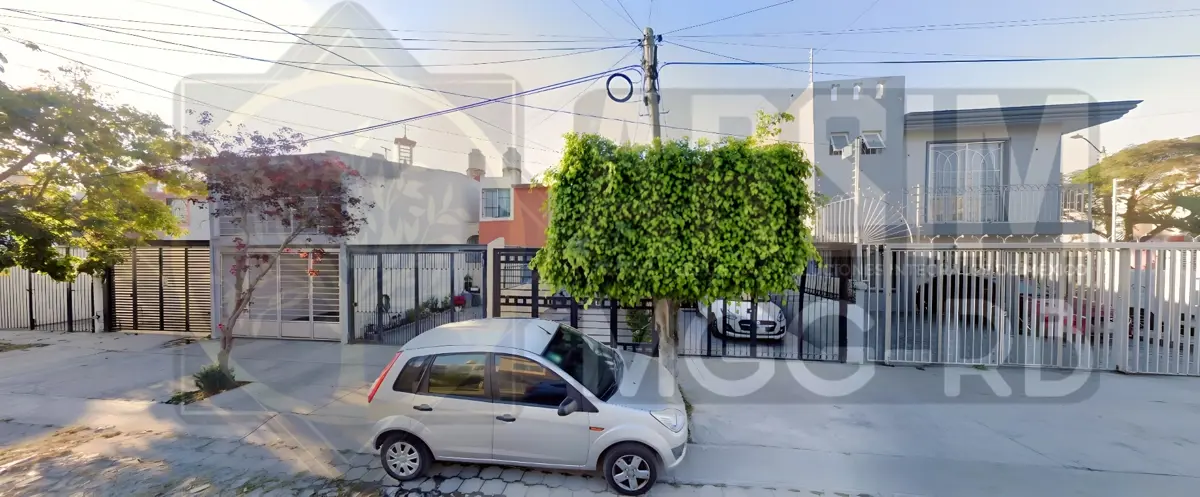 Casa en venta en Jardines Del Valle, Zapopan — foto 1 de 64