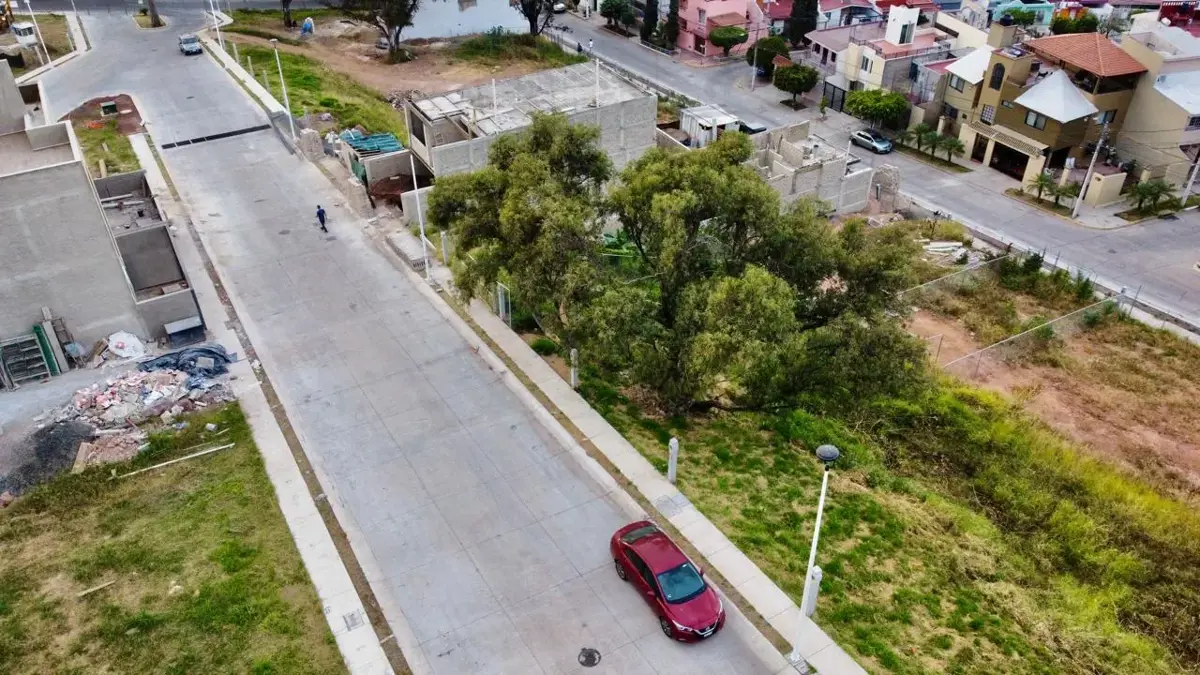 Terreno en venta en Paisajes del Tesoro, San Pedro Tlaquepaque — foto 1 de 18