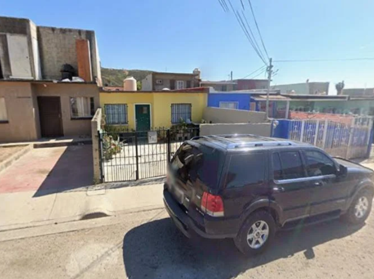 Casa en venta en Valle Dorado, Ensenada — foto 1 de 10